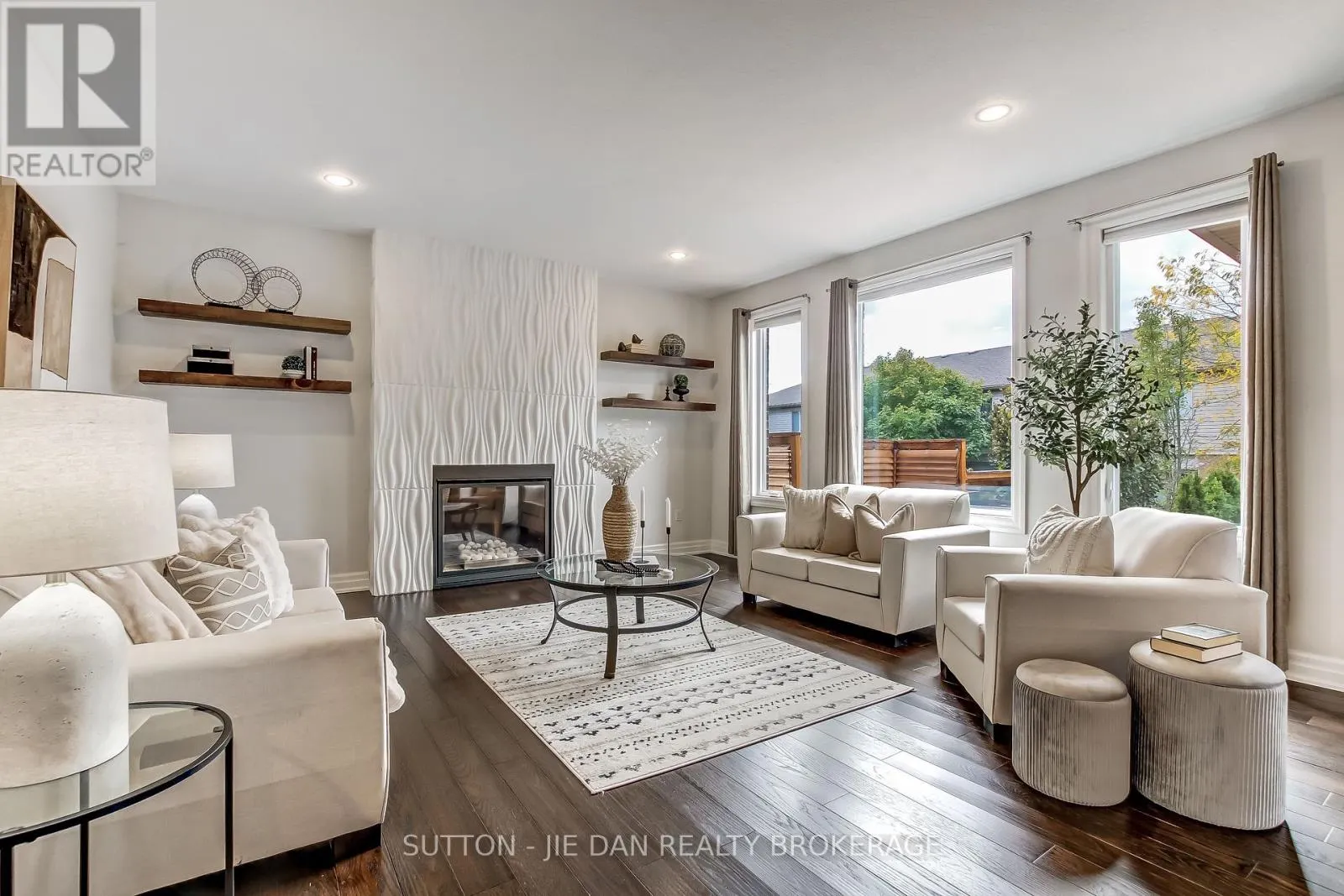 1413 KAINS WOODS TERRACE