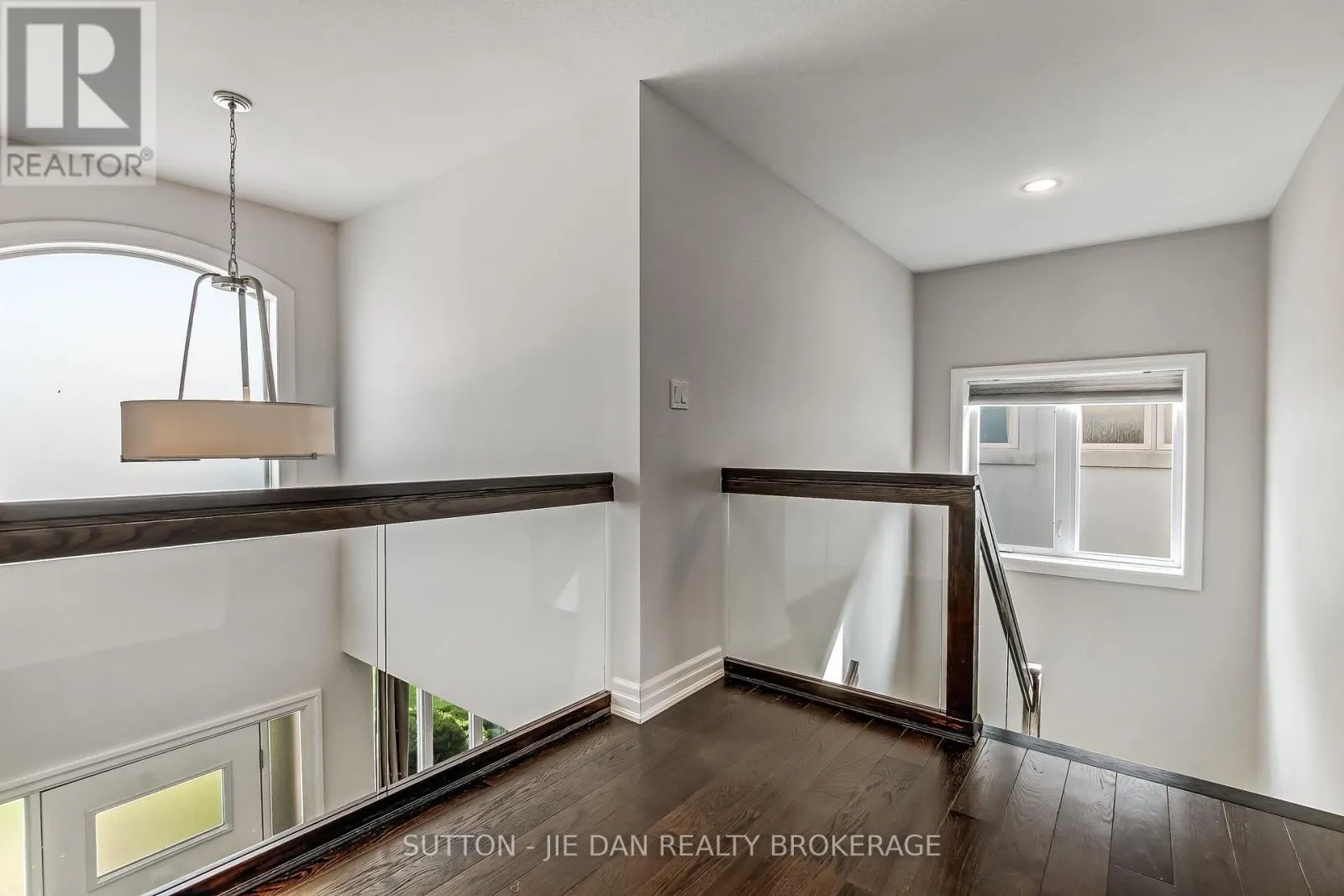 1413 KAINS WOODS TERRACE