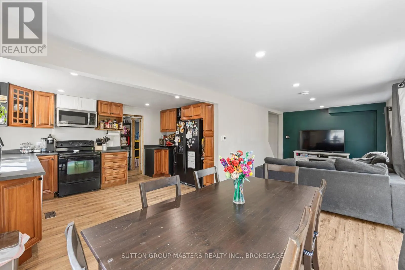 1175 RITCHIE ROAD