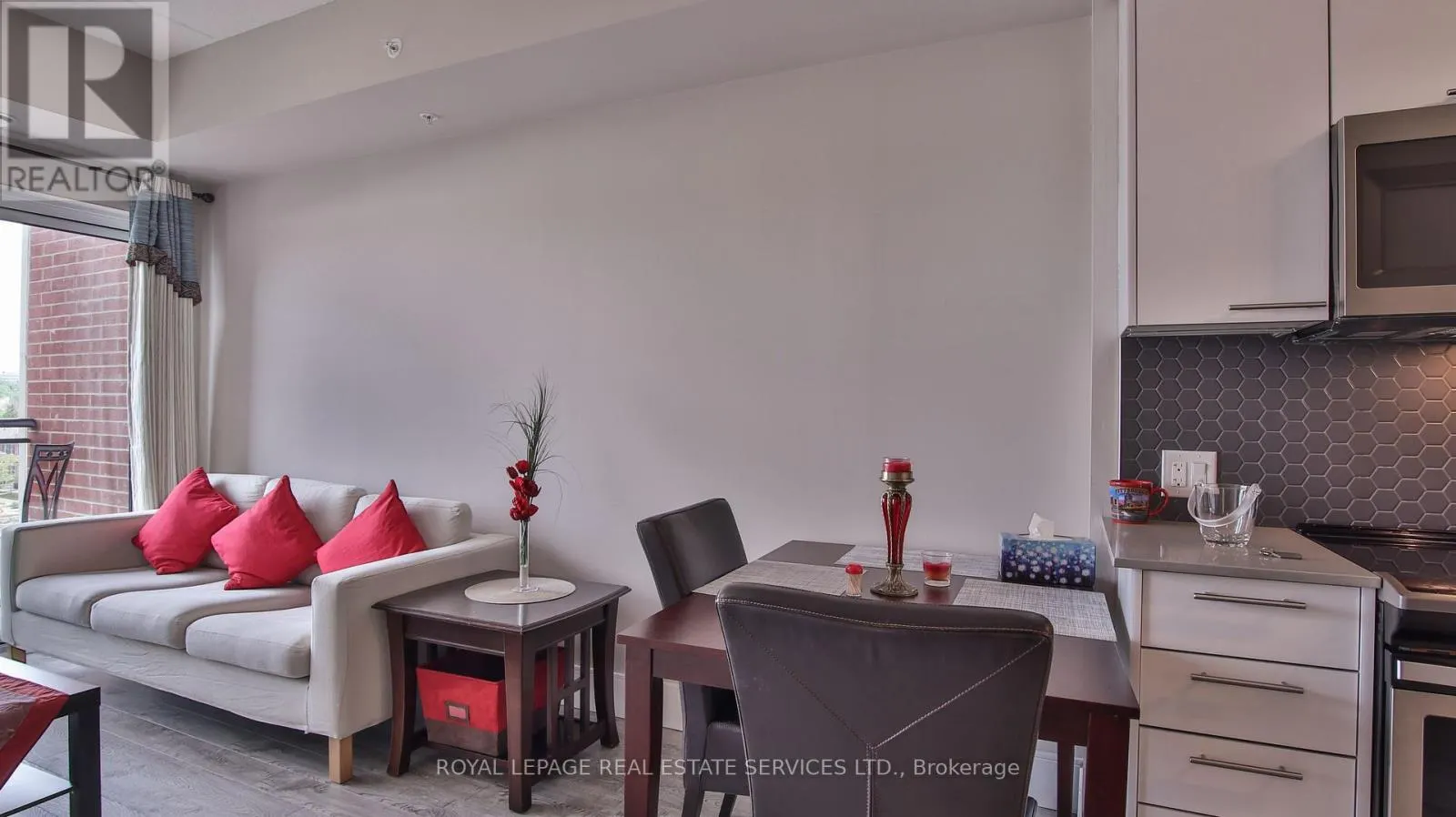 518 - 15 PRINCE ALBERT BOULEVARD