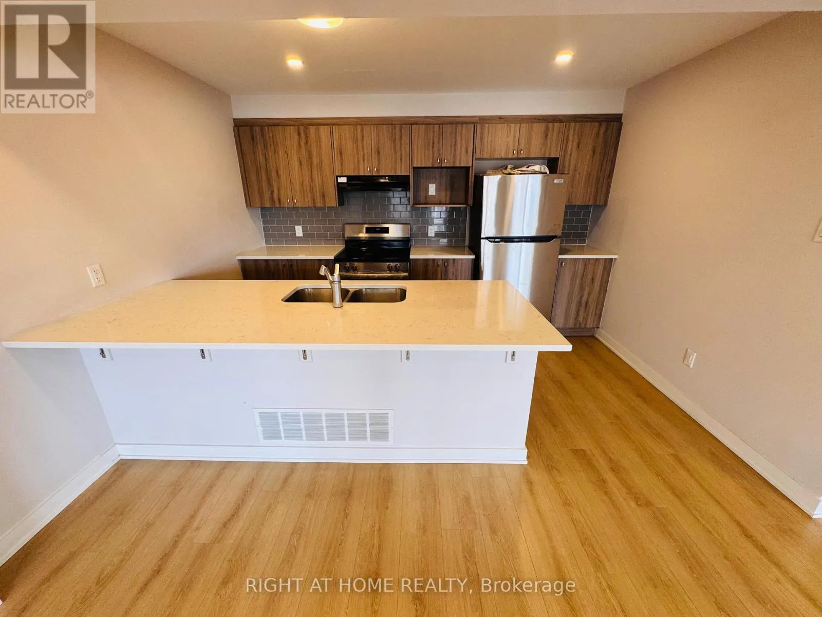 794 KINSTEAD PRIVATE