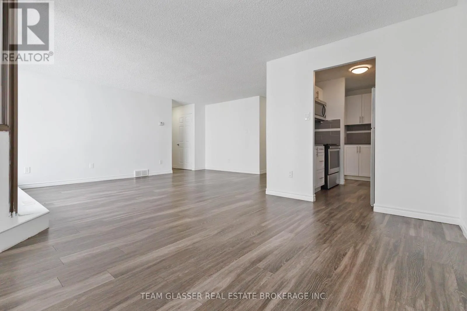 1806 - 340 COLBORNE STREET, #1806