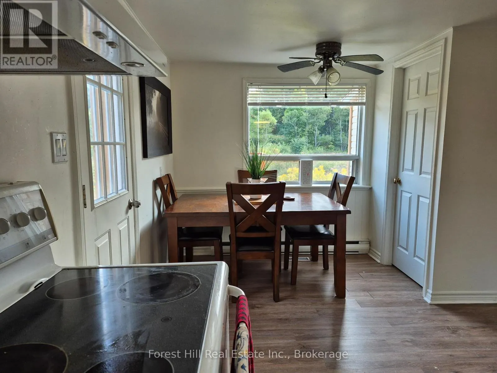 77 JAMES BAY JUNCTION ROAD S