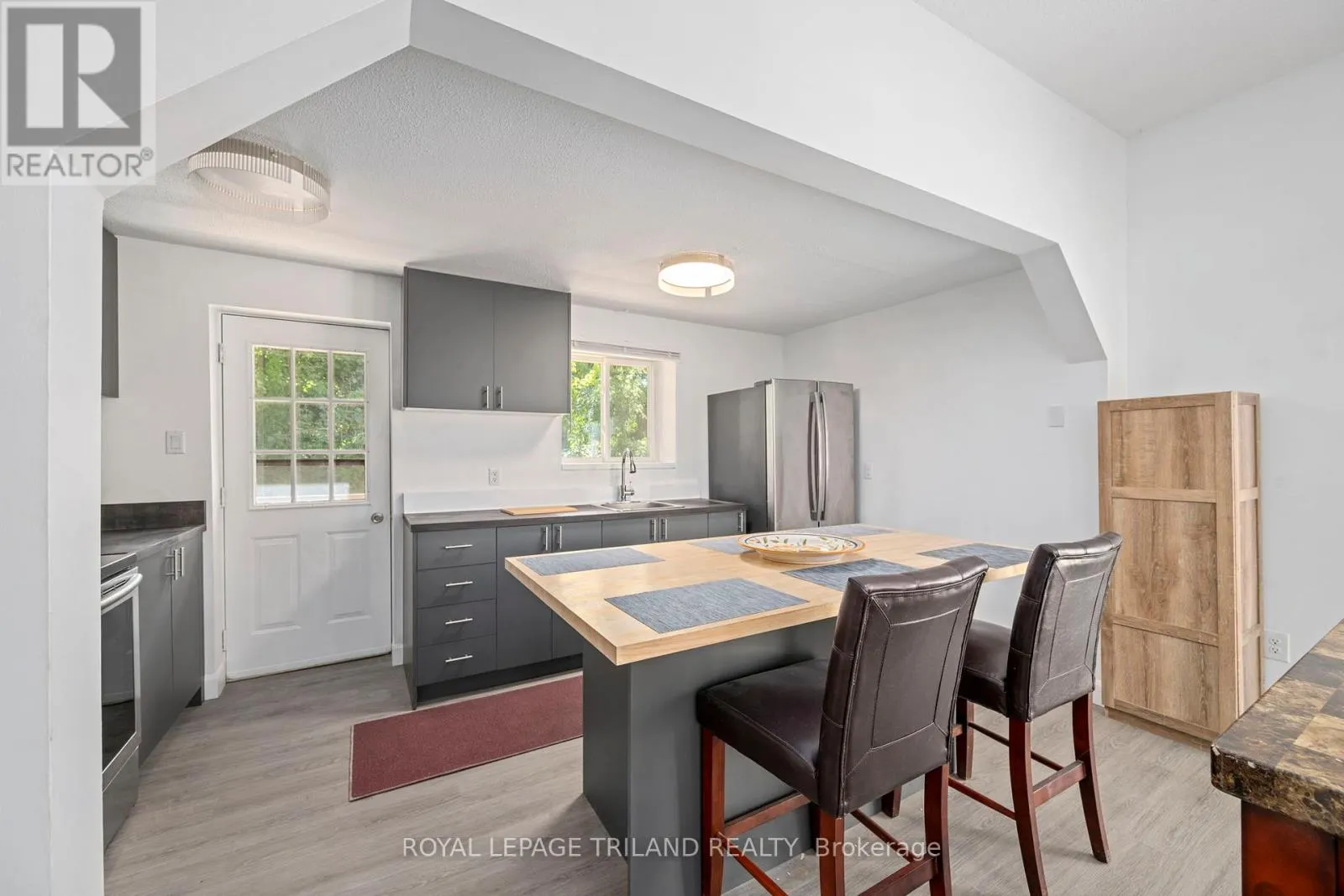 403 TOWER HEIGHTS DRIVE