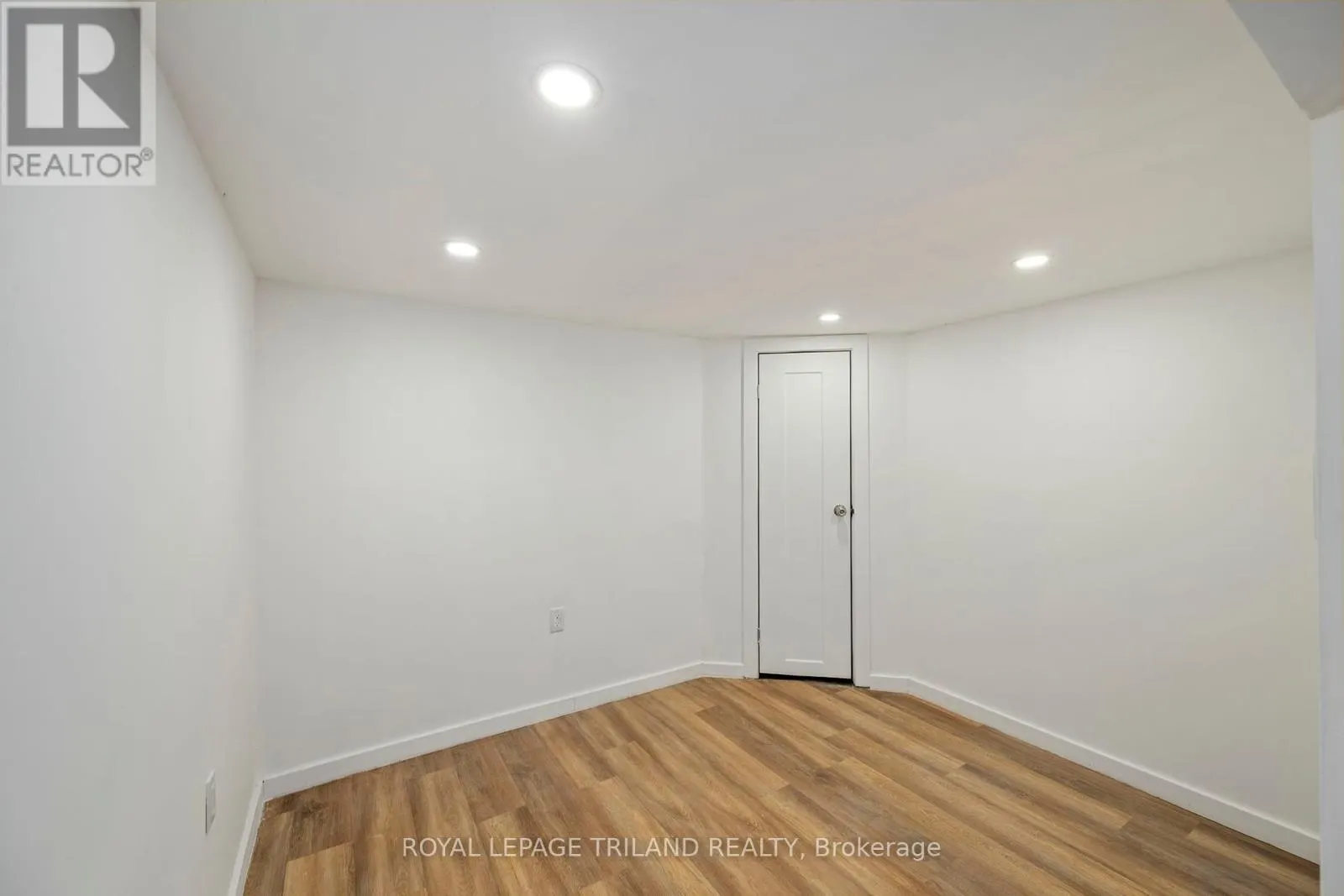 403 TOWER HEIGHTS DRIVE