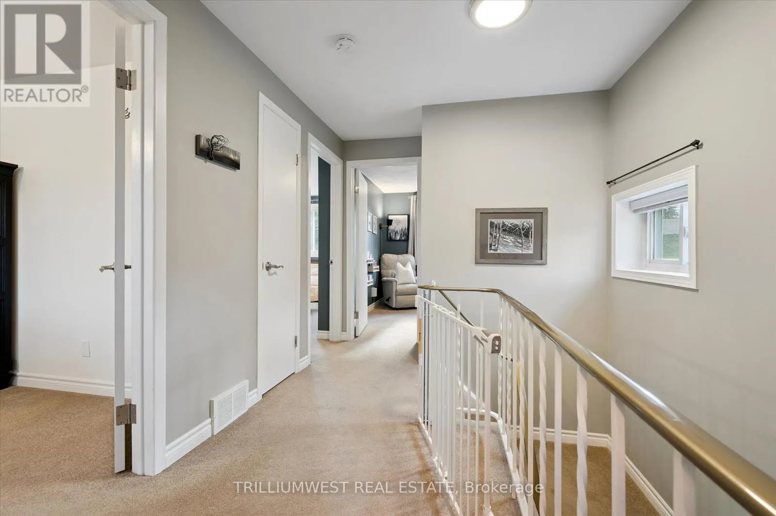 98 SHADELAND CRESCENT
