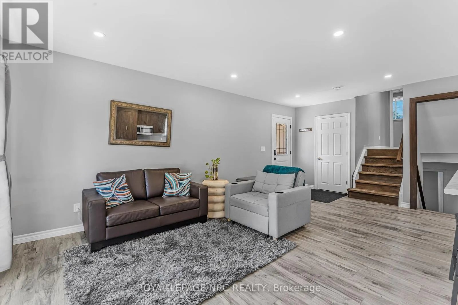 459 LAKEVIEW ROAD