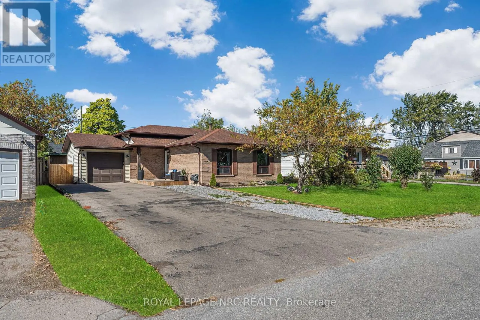 459 LAKEVIEW ROAD
