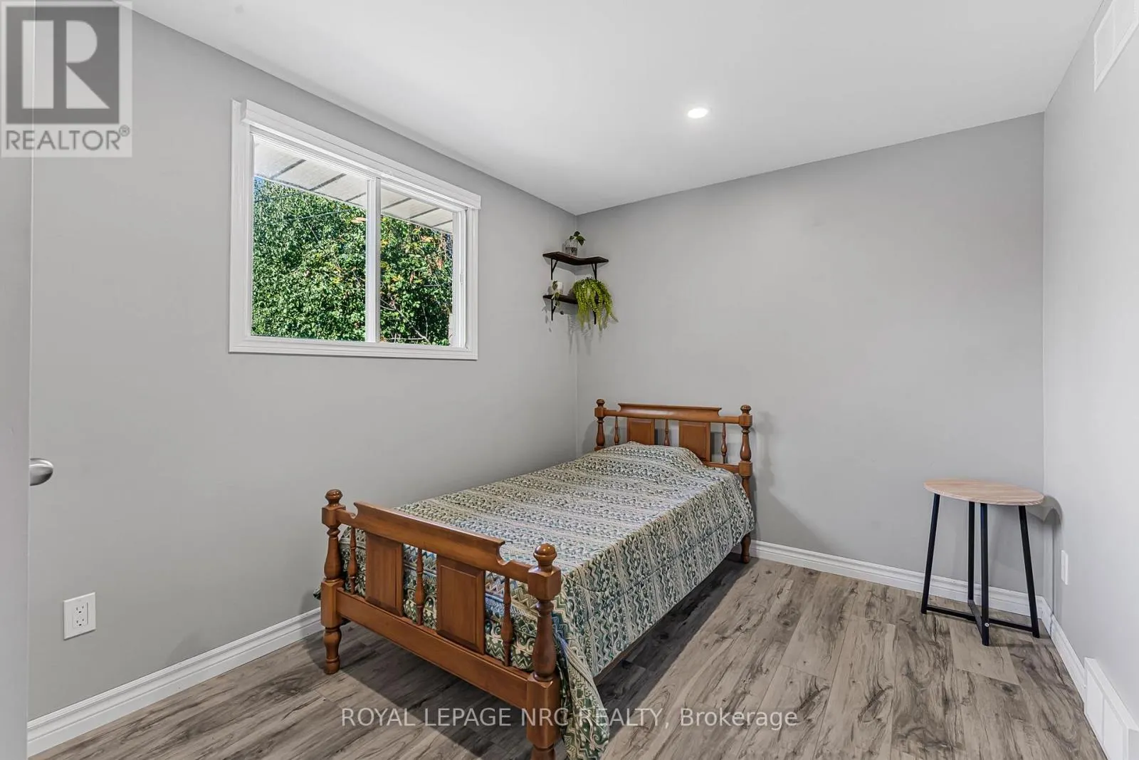 459 LAKEVIEW ROAD