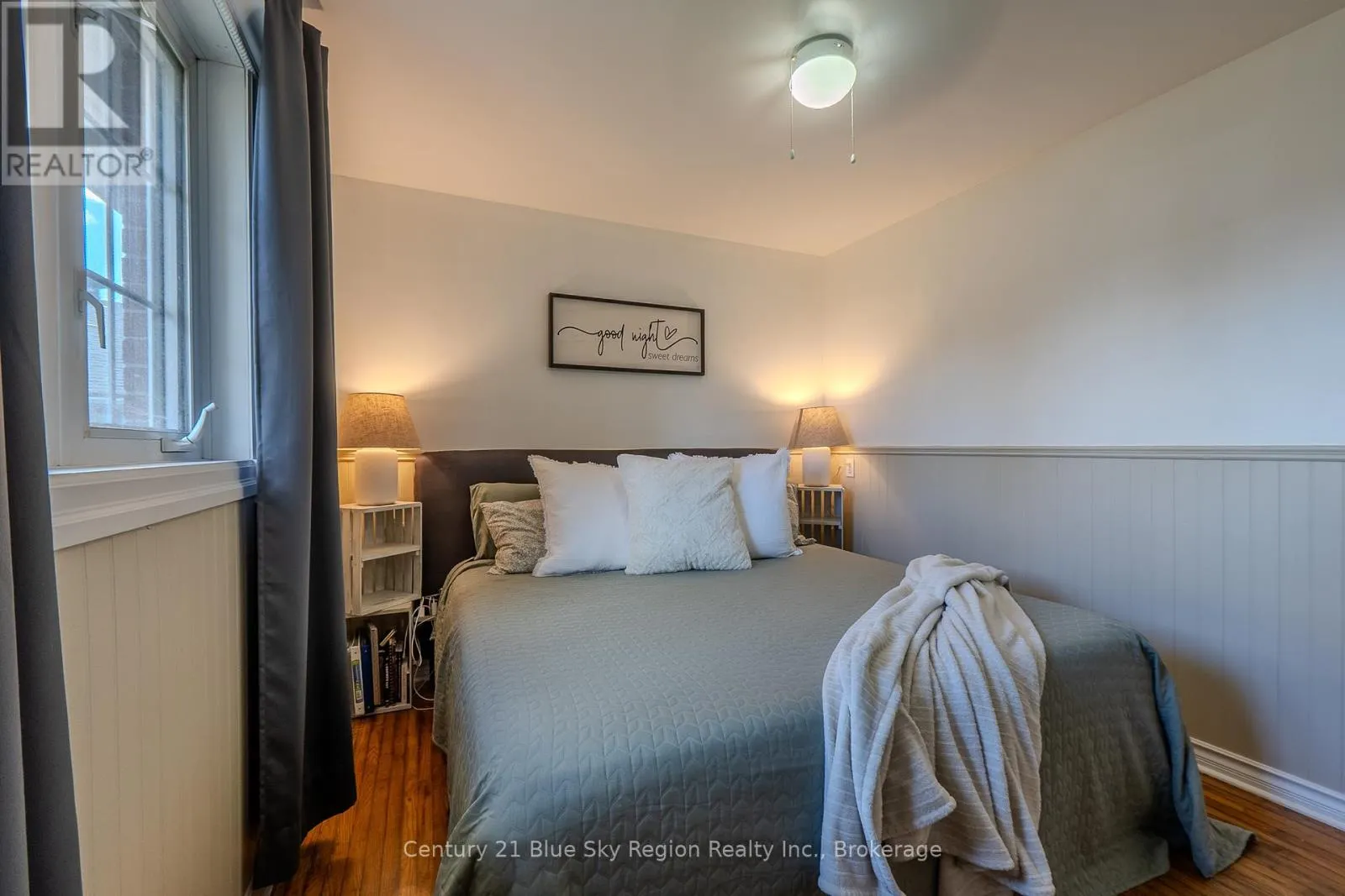 13 PRINCE EDWARD DRIVE