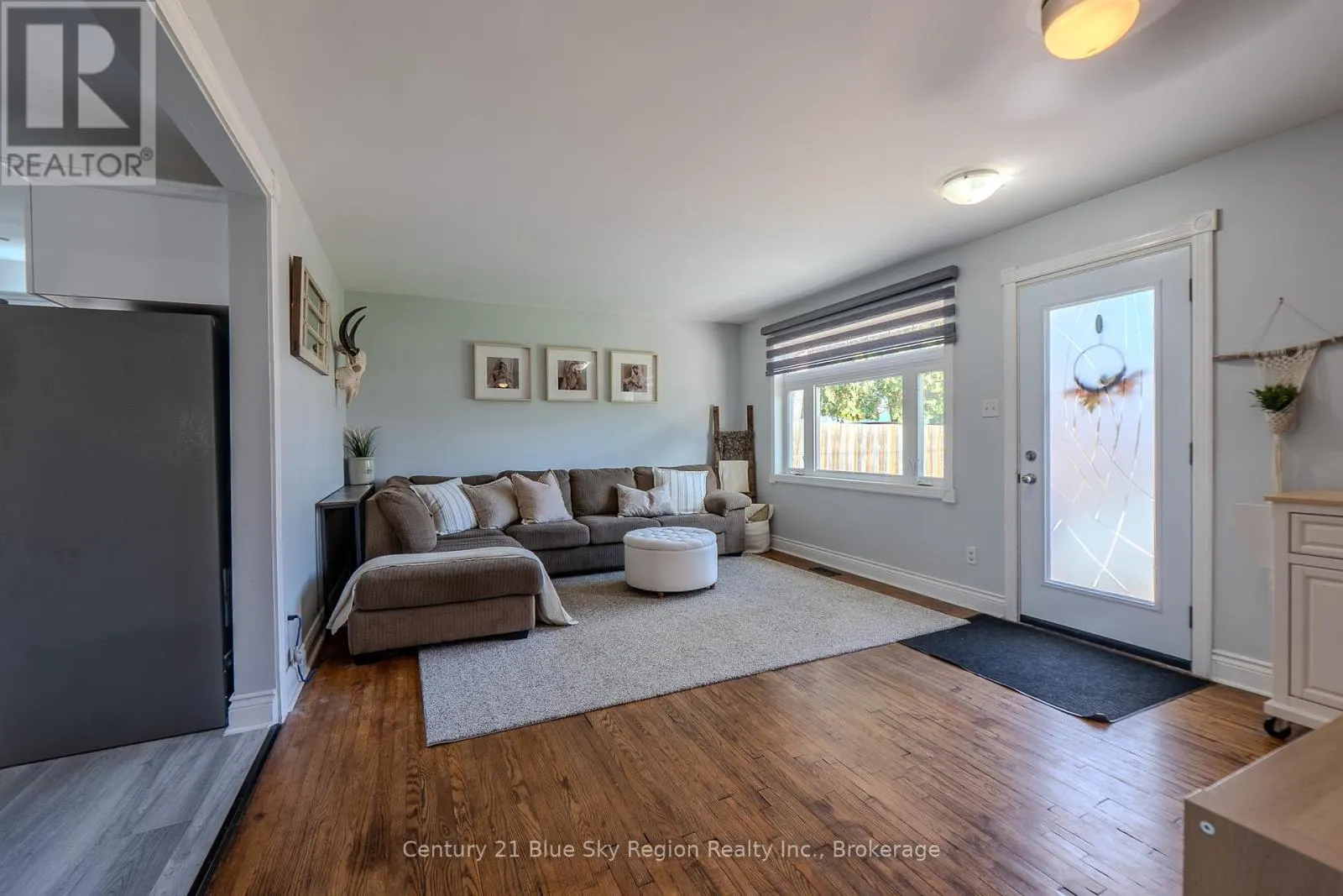 13 PRINCE EDWARD DRIVE