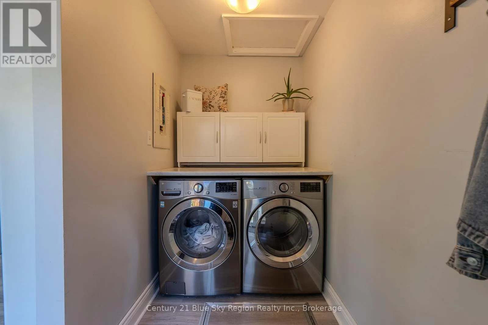 13 PRINCE EDWARD DRIVE