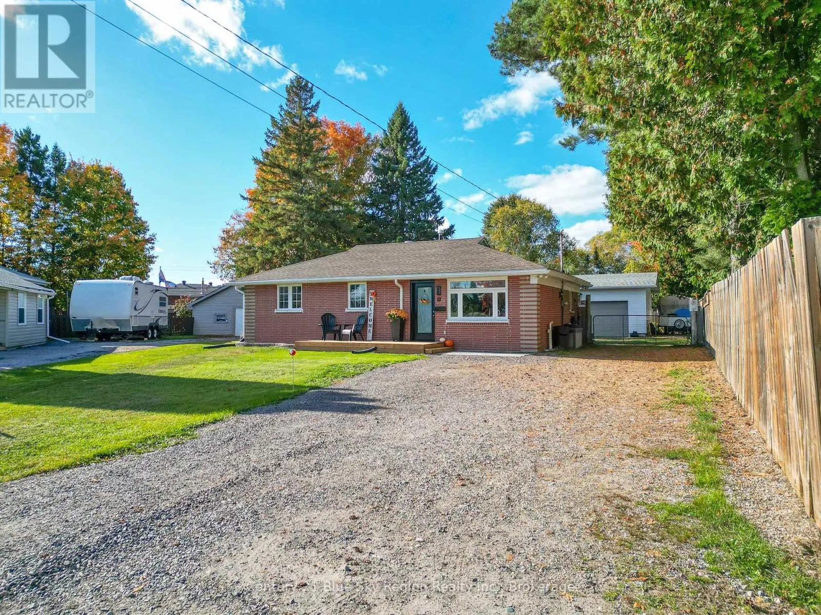 13 PRINCE EDWARD DRIVE