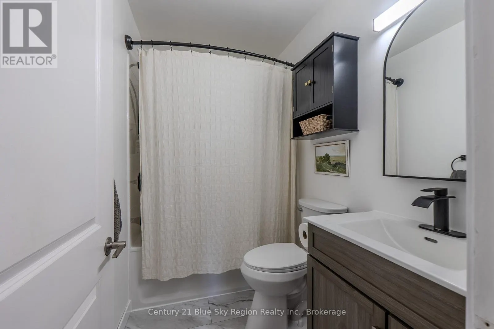 13 PRINCE EDWARD DRIVE