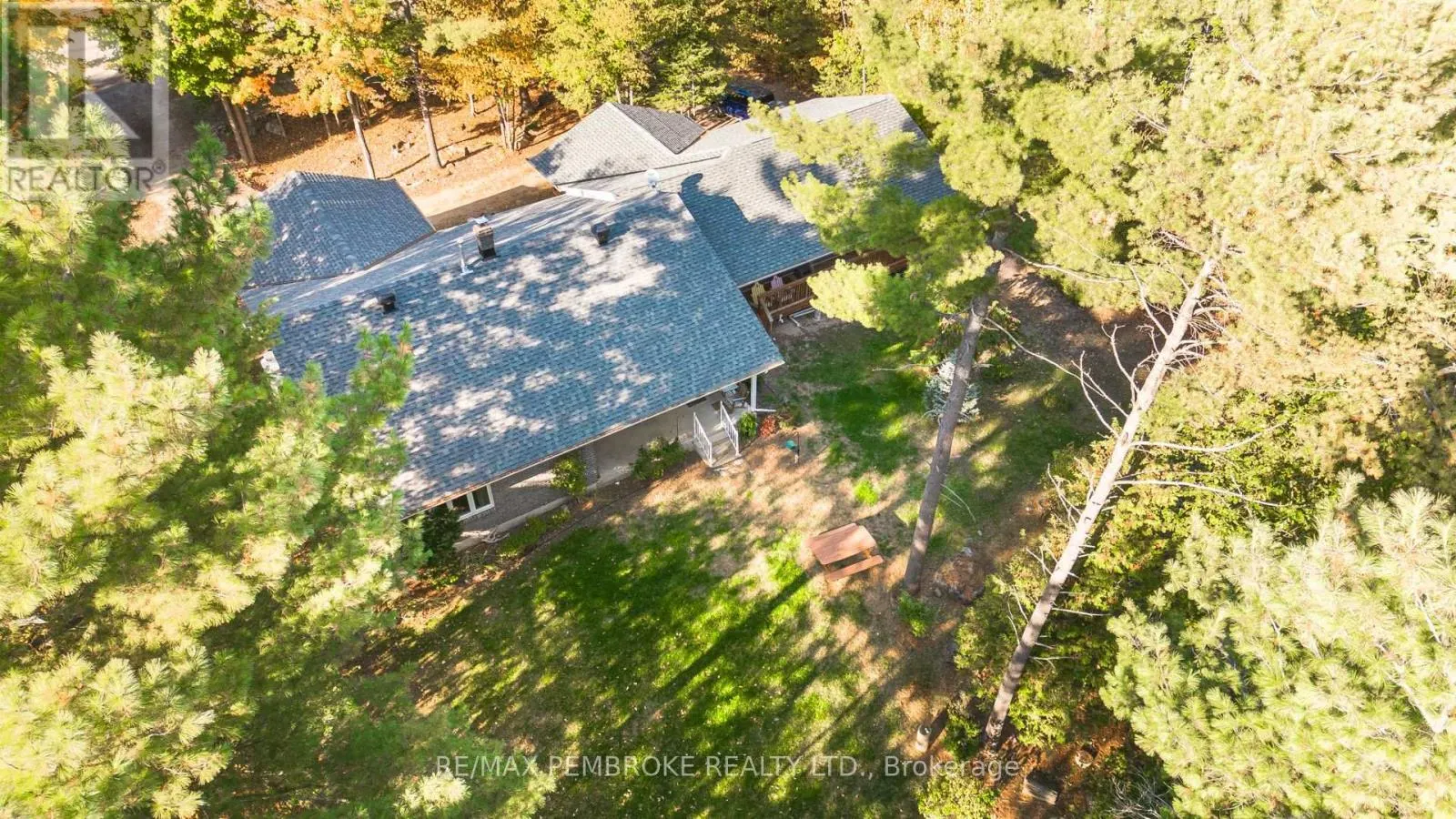 40 EILEEN STREET