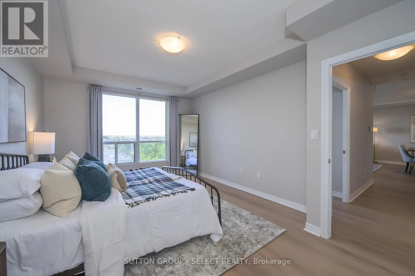 908 - 1030 CORONATION DRIVE, #908