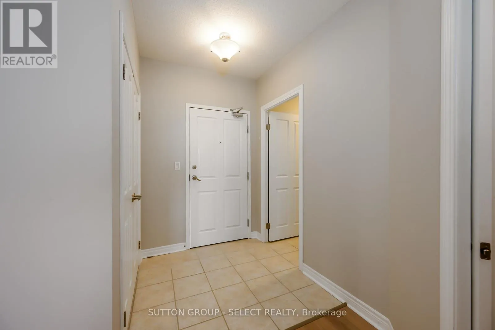 908 - 1030 CORONATION DRIVE, #908