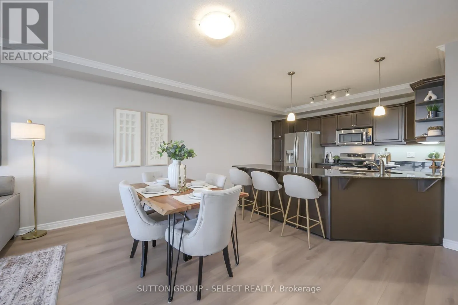 908 - 1030 CORONATION DRIVE, #908
