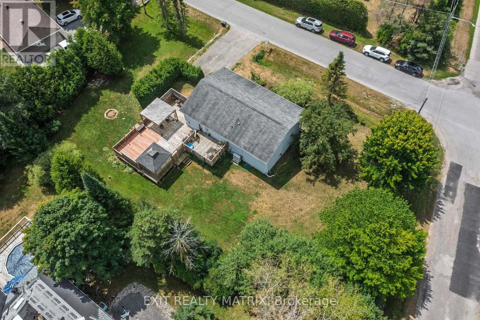 3333 WHITE SPRUCE STREET