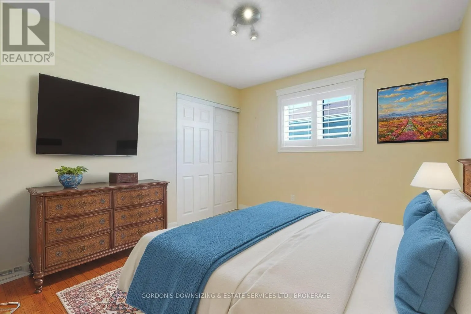 30 CHICKASAW CRESCENT