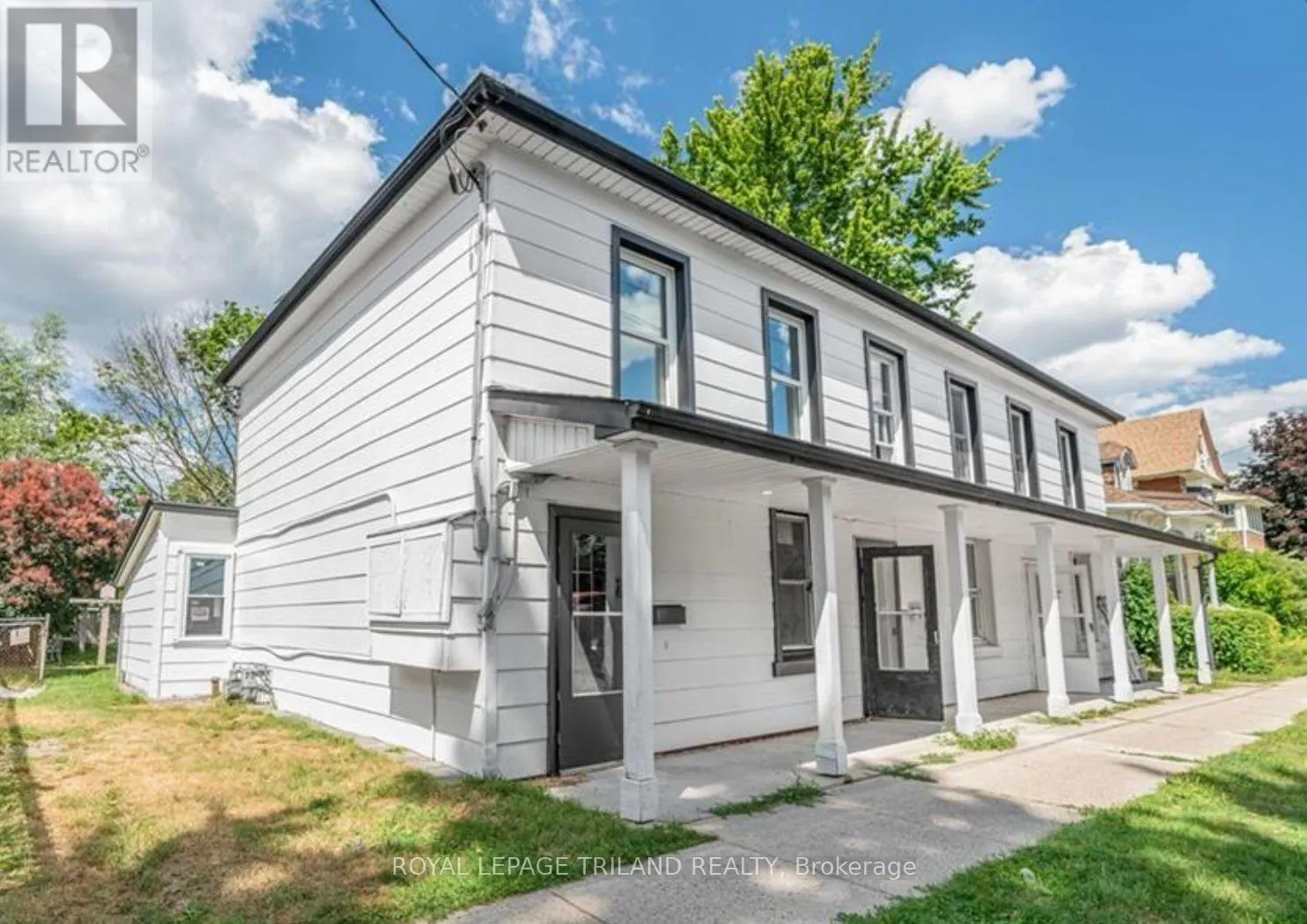 11 SCOTT STREET