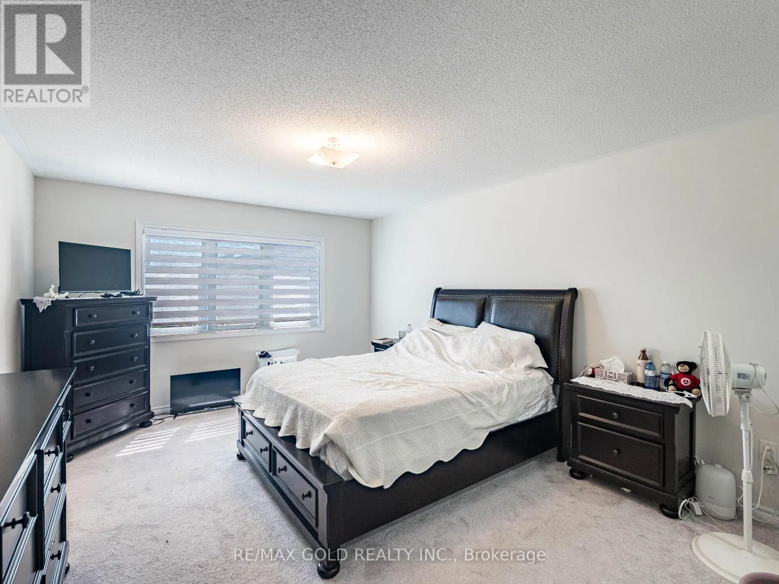 17 COTTONWOOD CRESCENT