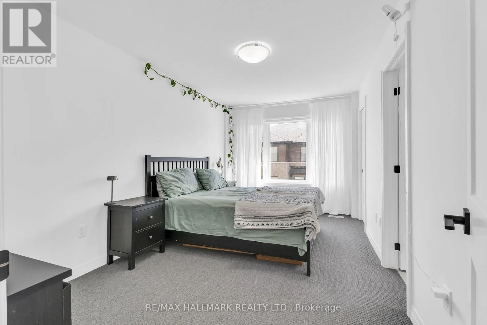83 - 461 BLACKBURN DRIVE