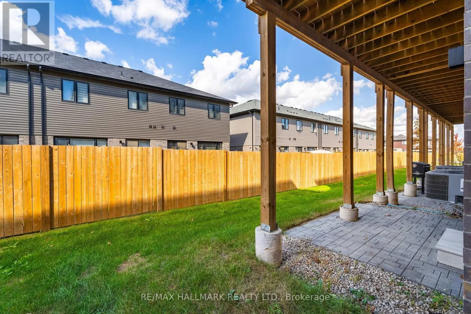 83 - 461 BLACKBURN DRIVE