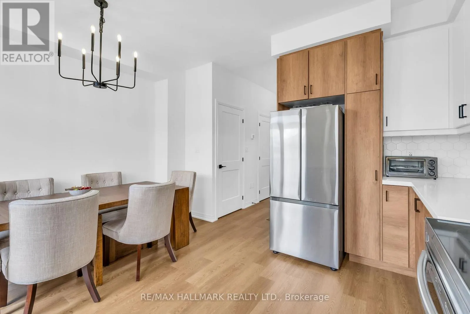 83 - 461 BLACKBURN DRIVE