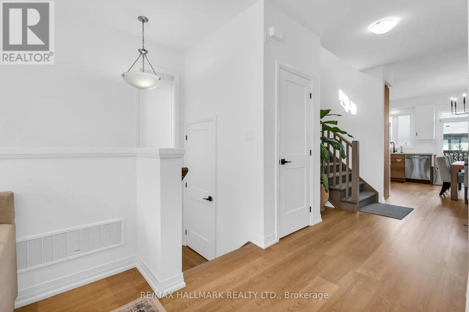 83 - 461 BLACKBURN DRIVE