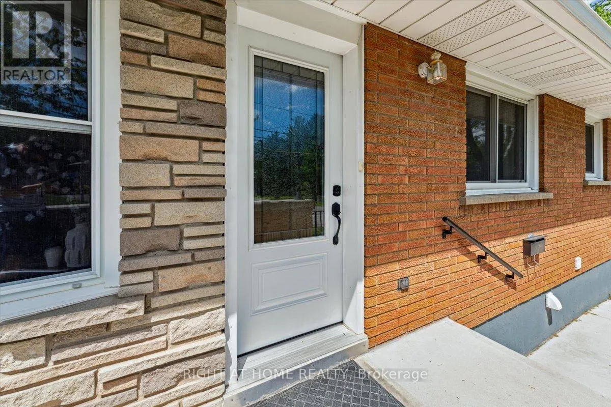 5863 CHURCH'S LANE