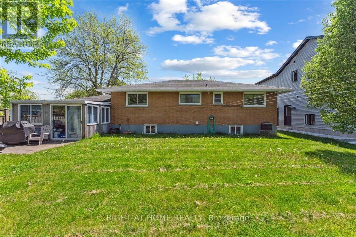 5863 CHURCH'S LANE