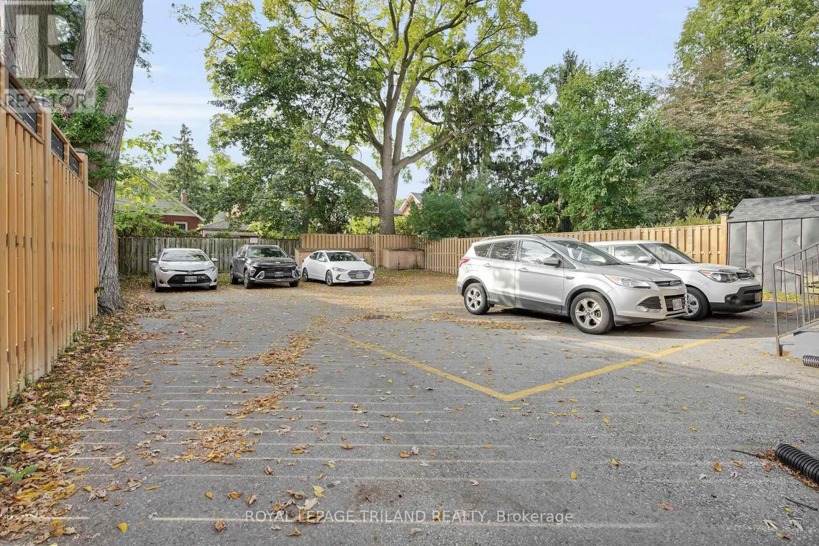 2 - 425 MCKENZIE AVENUE, #2
