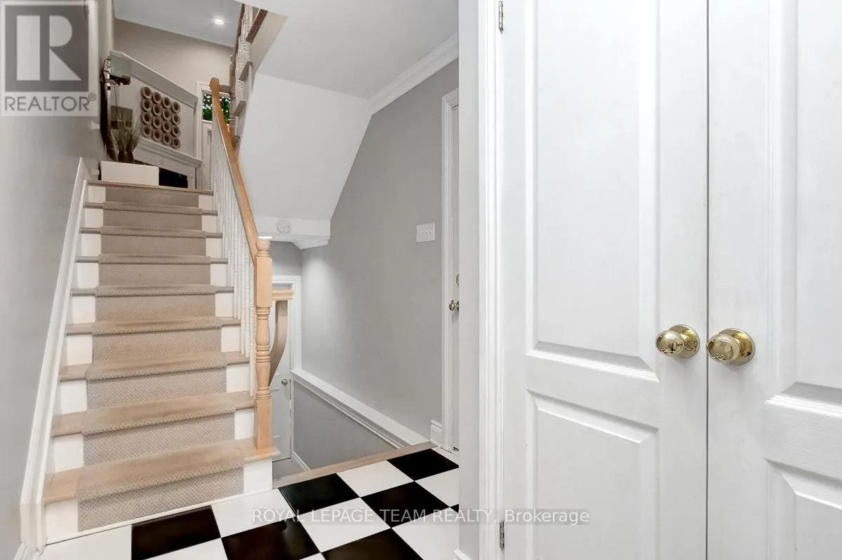A - 142 MCGILLIVRAY STREET