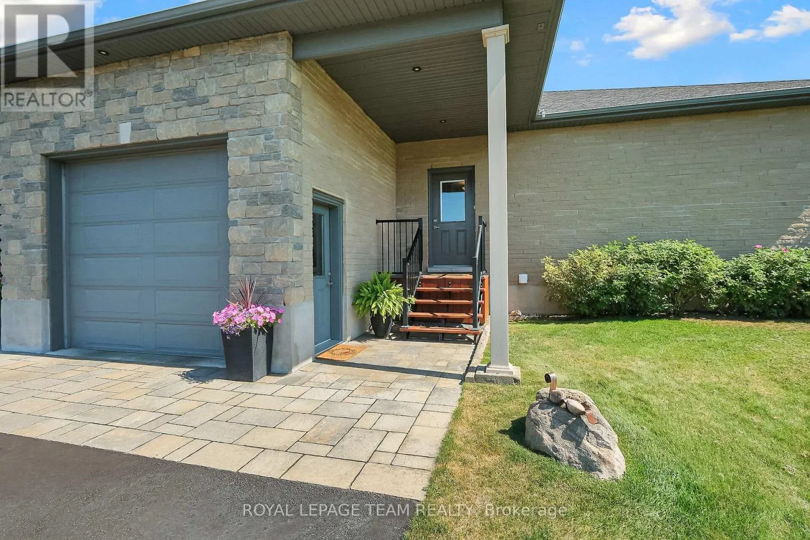 217 SHAMUS WAY