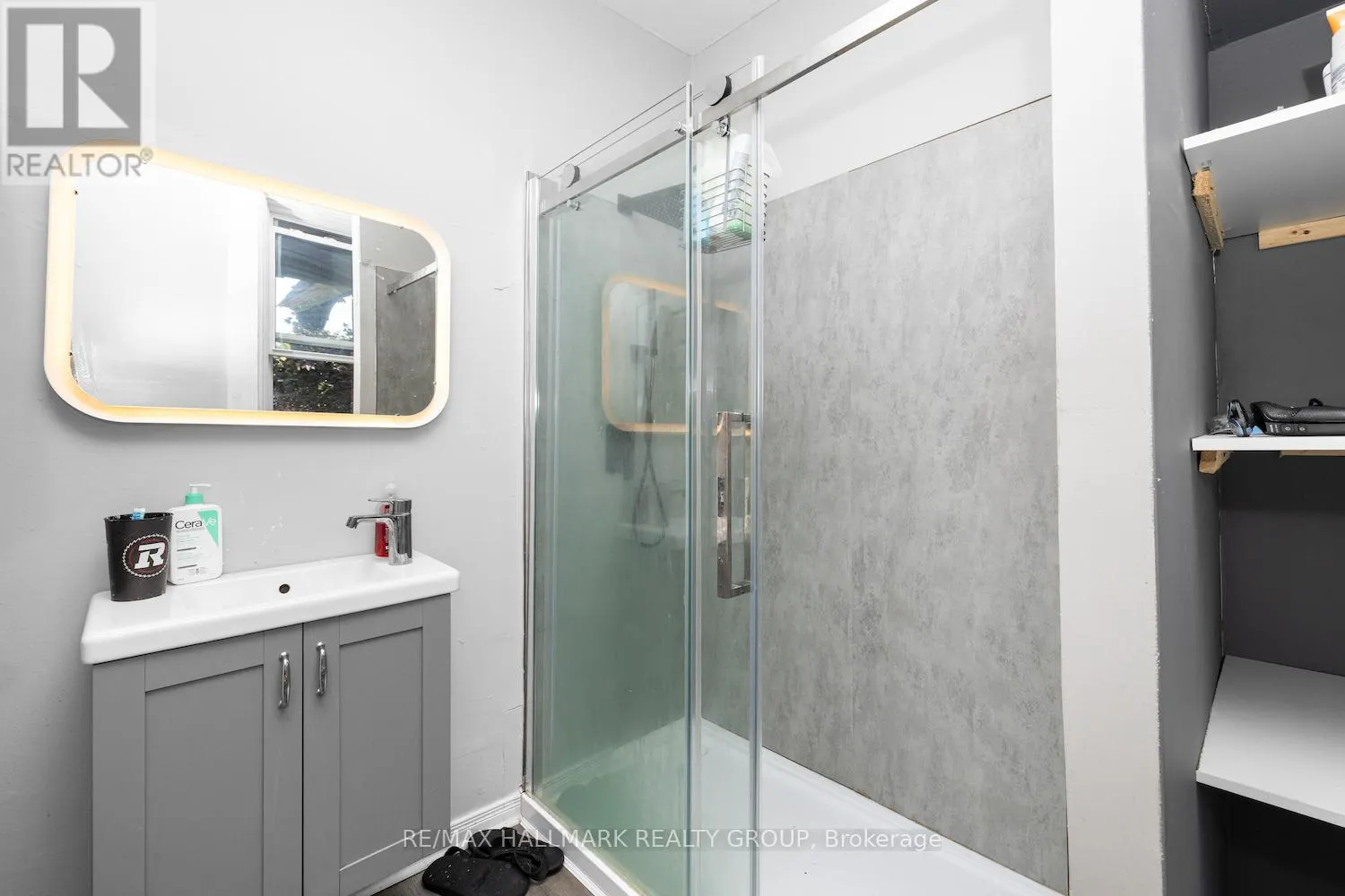 244-246 LAURIER AVENUE E