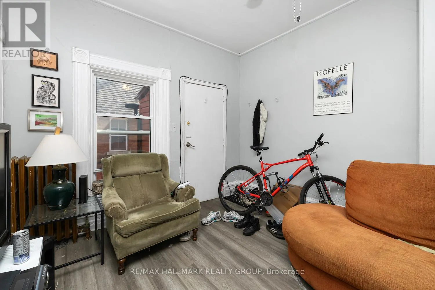 244-246 LAURIER AVENUE E