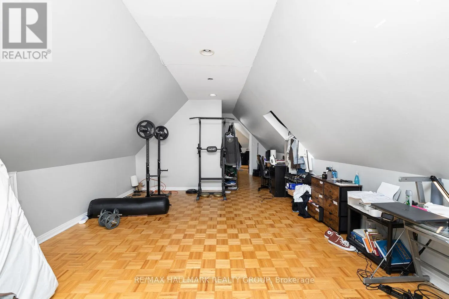 244-246 LAURIER AVENUE E