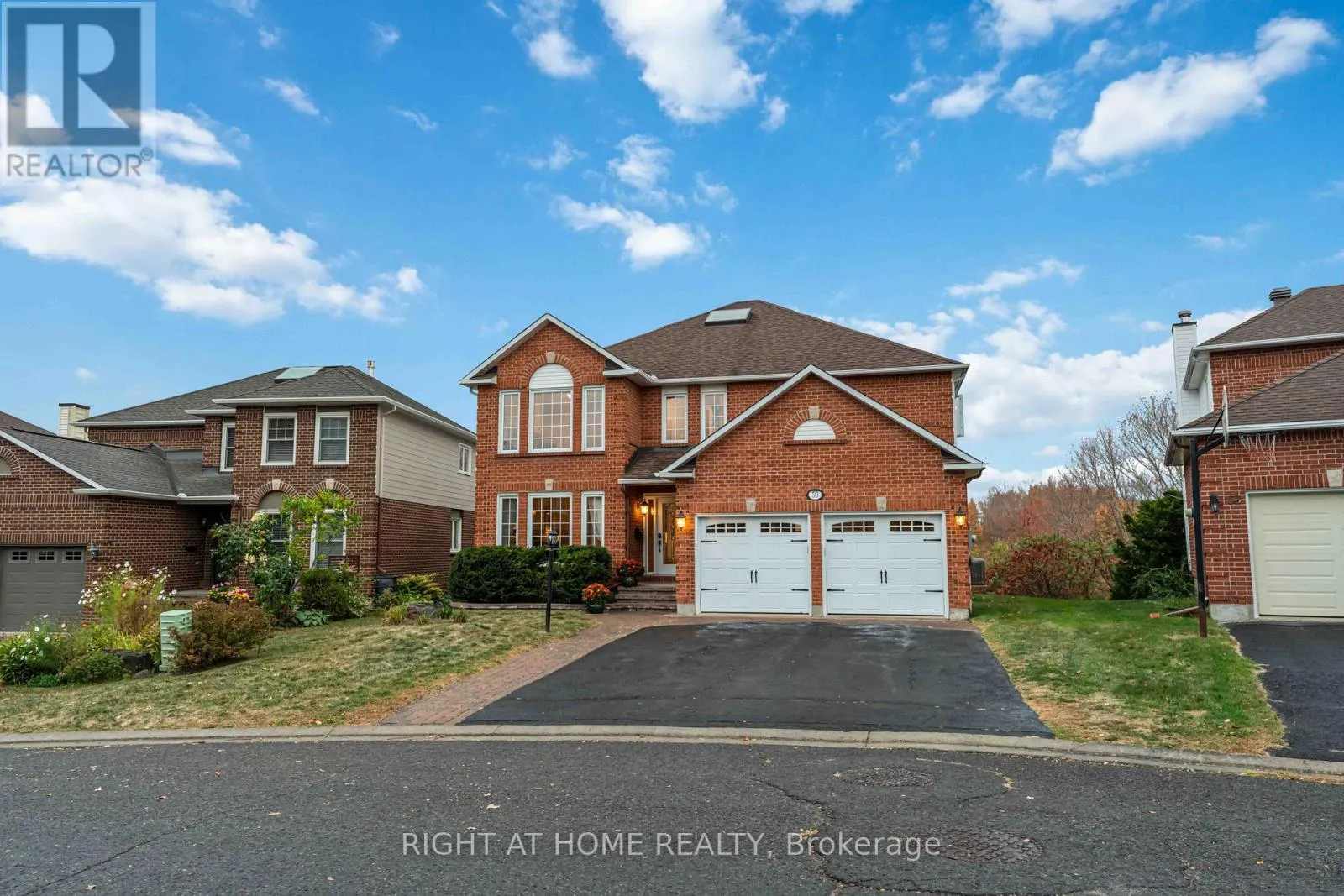 50 ROSENFELD CRESCENT