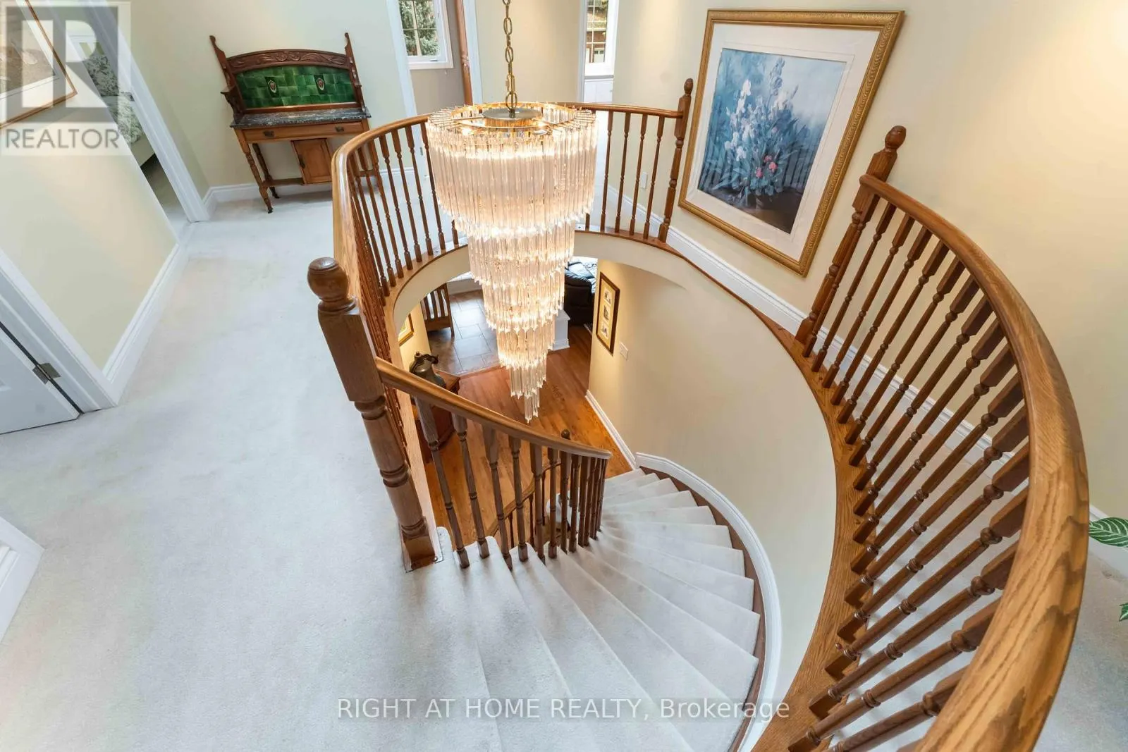 50 ROSENFELD CRESCENT