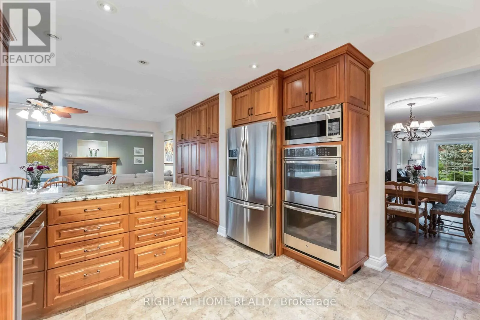 50 ROSENFELD CRESCENT