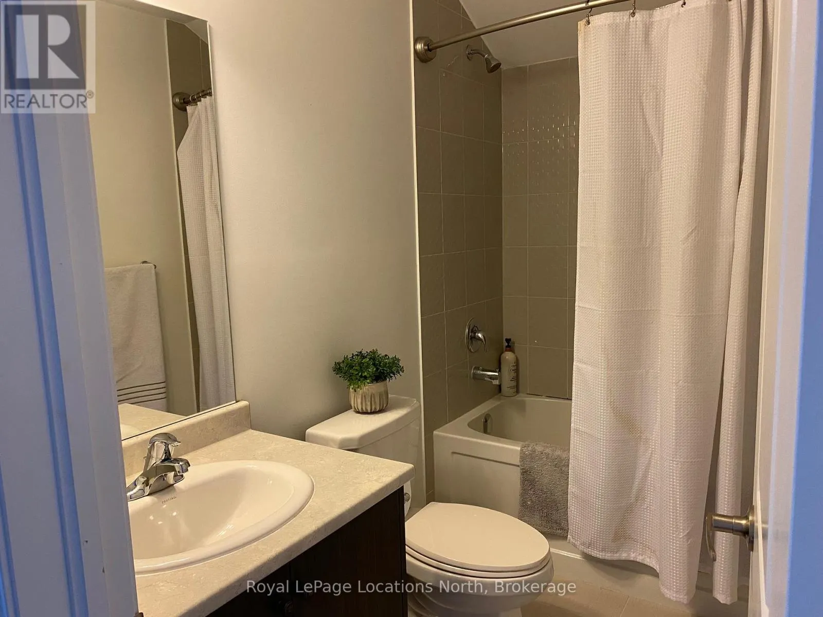 119 CRESTVIEW COURT