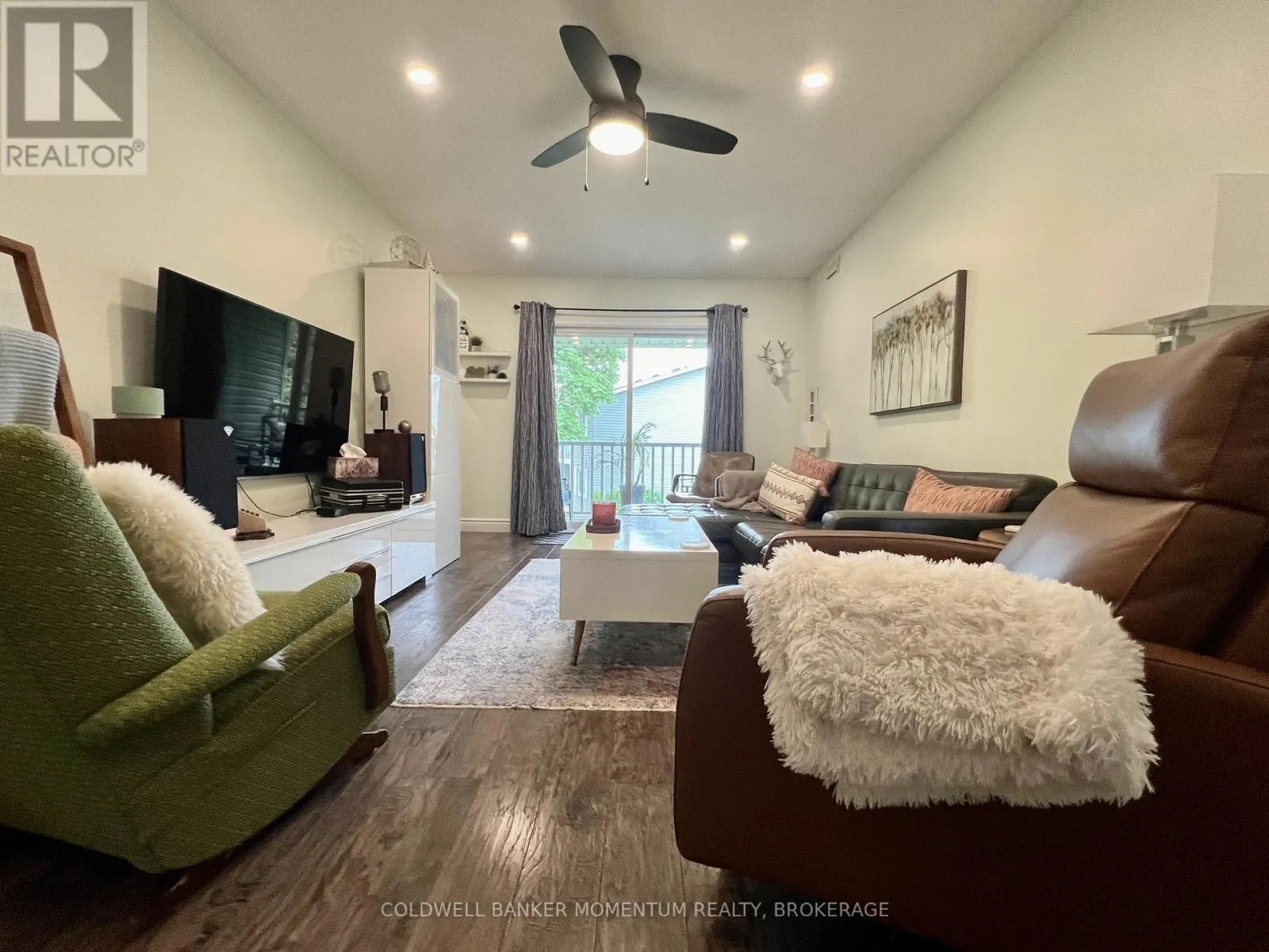 203 - 201 DORCHESTER BOULEVARD, #203