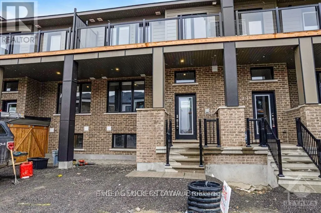 218 SPECKLED ALDER ROW