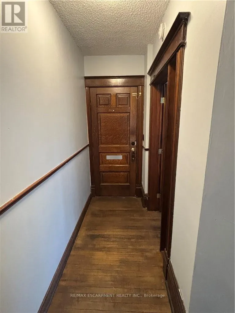 463 EAST MAIN STREET