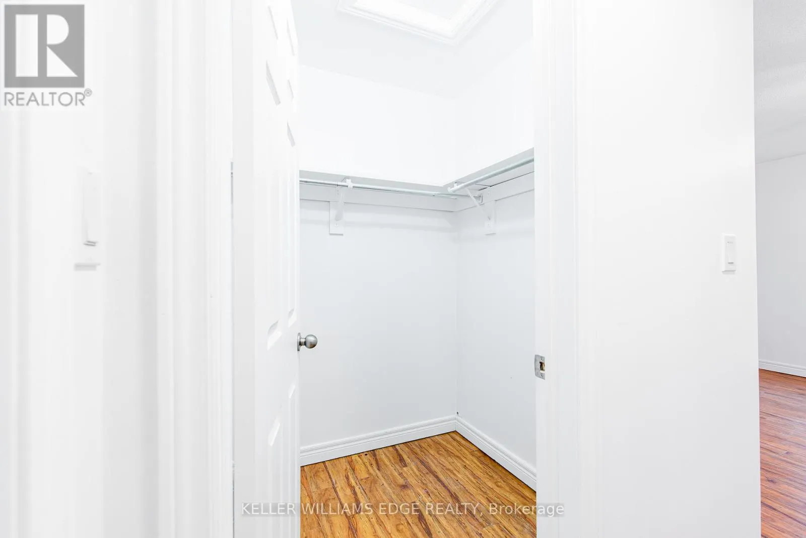 ROOM 1 - 119 SUMMERS DRIVE