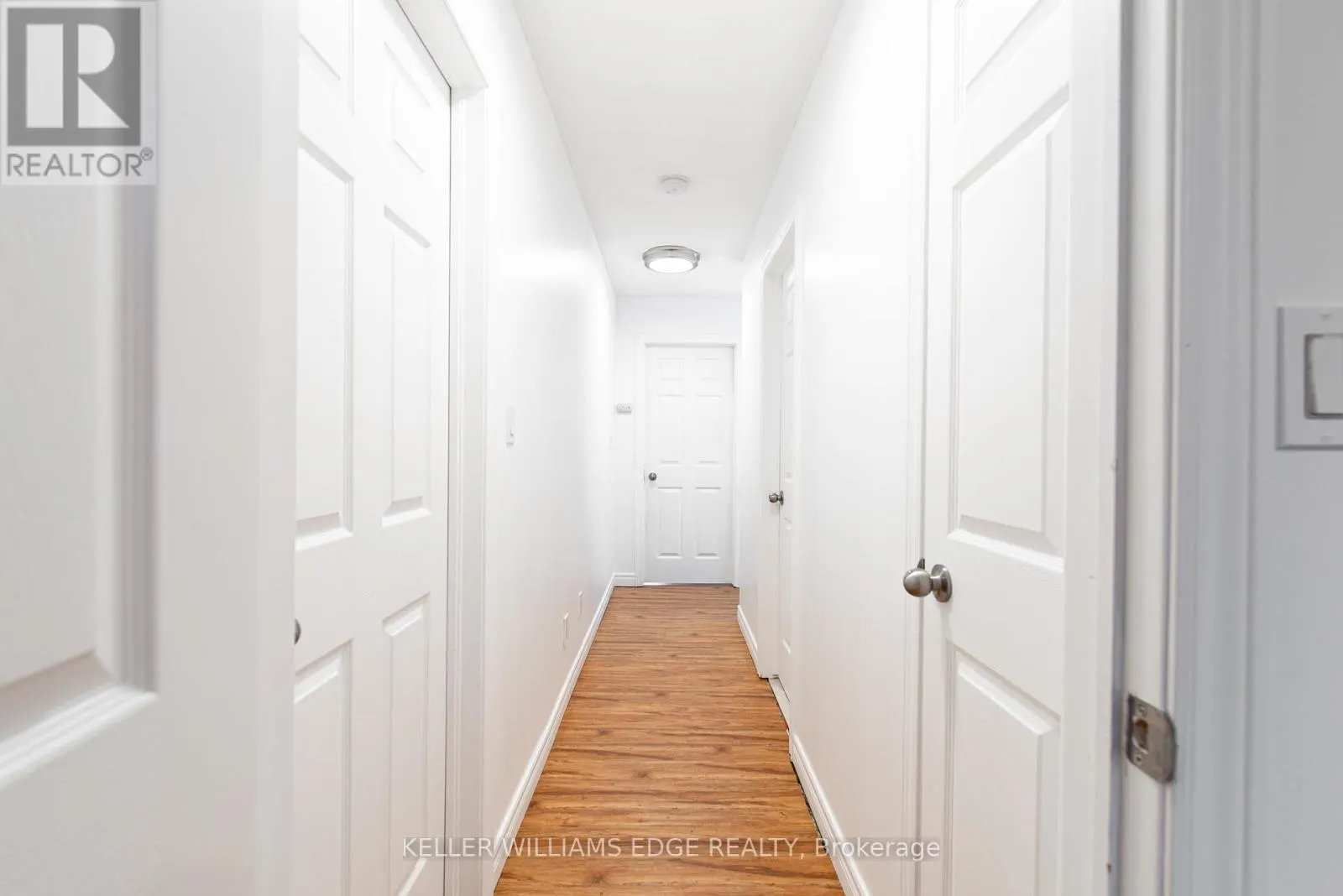 ROOM 1 - 119 SUMMERS DRIVE
