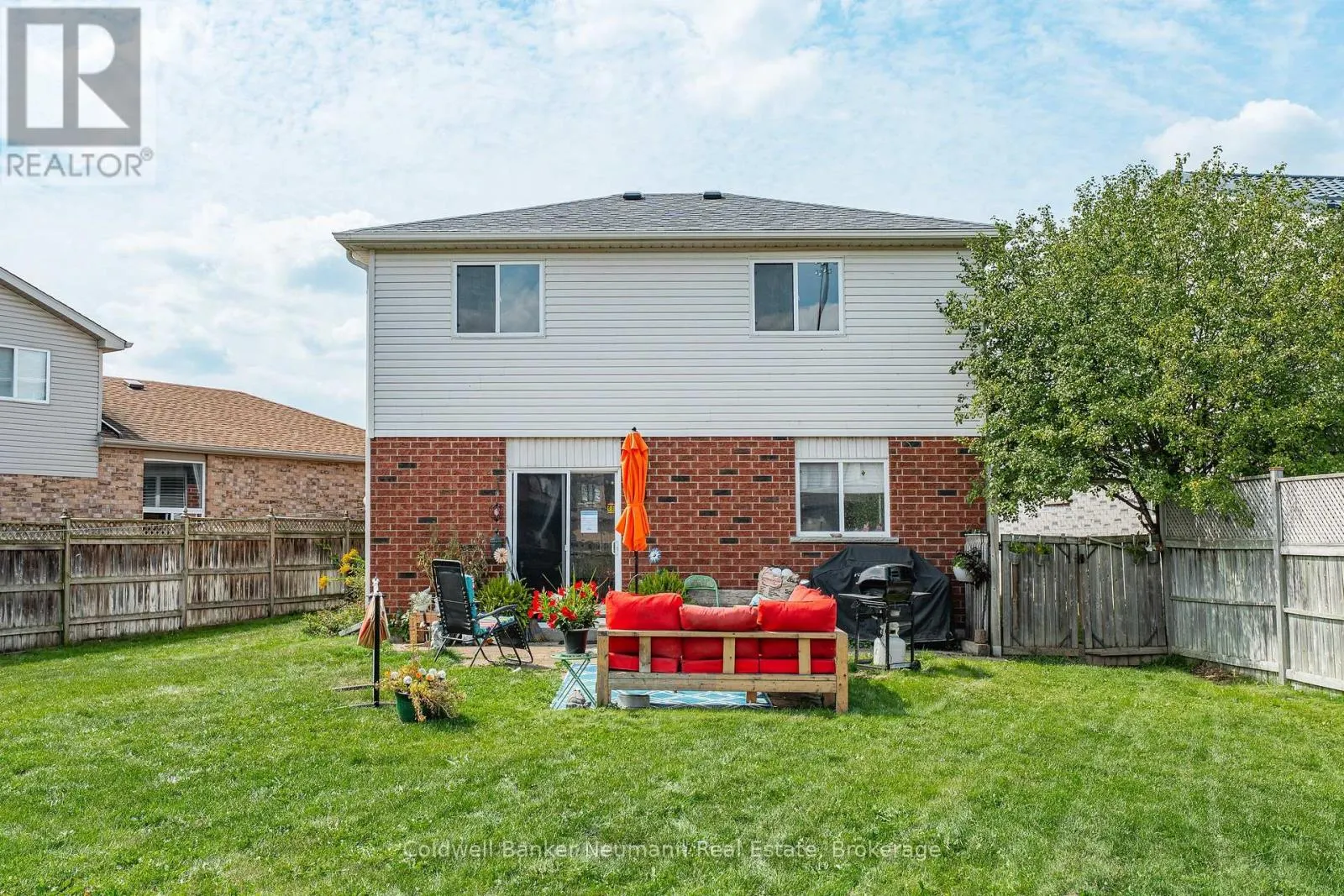 28 BRONWYN PLACE