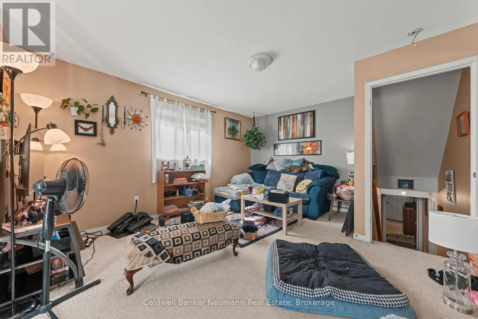 28 BRONWYN PLACE