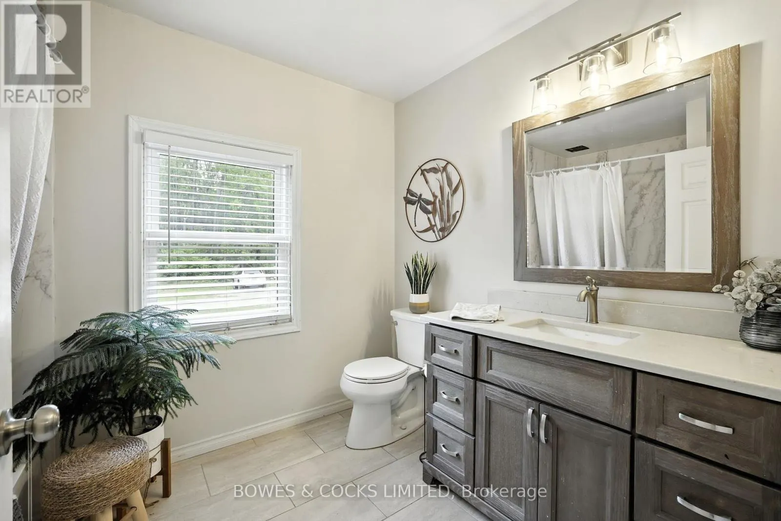 124 BLUE MOUNTAIN ROAD